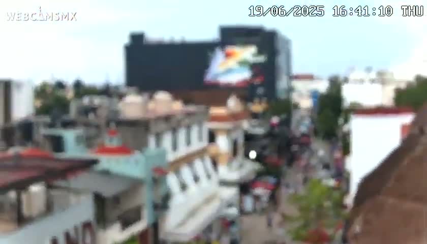Playa del Carmen Avenue Quinta Avenida Live Cam - Solidaridad, Quintana Roo, Mexico
