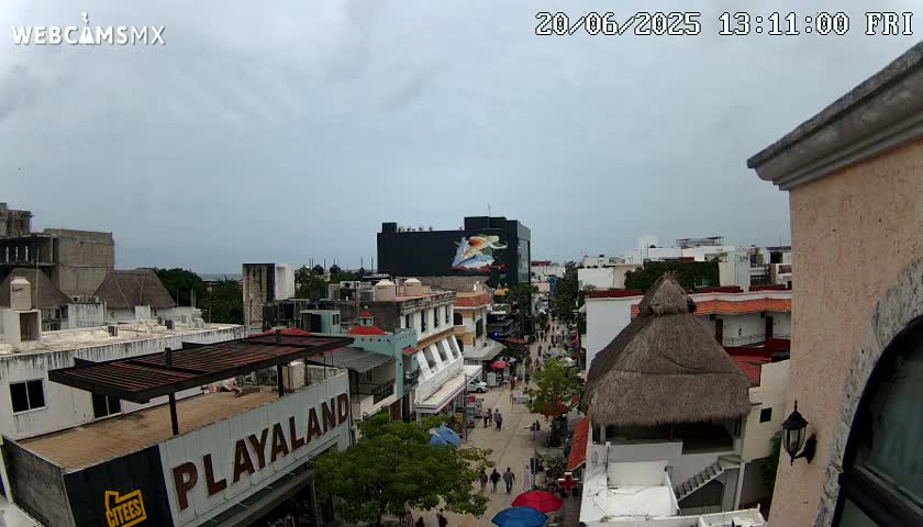 Playa del Carmen Avenue Quinta Avenida Live Cam - Solidaridad, Quintana Roo, Mexico