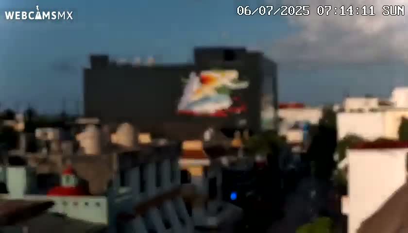 Playa del Carmen Avenue Quinta Avenida Live Cam - Solidaridad, Quintana Roo, Mexico
