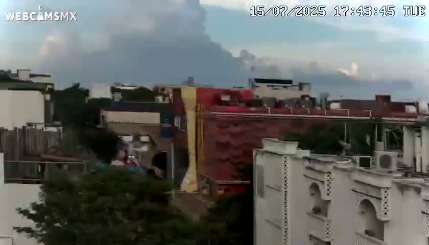 Playa del Carmen Avenue Quinta Avenida Live Cam - Solidaridad, Quintana Roo, Mexico