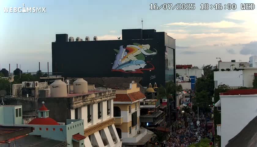 Playa del Carmen Avenue Quinta Avenida Live Cam - Solidaridad, Quintana Roo, Mexico