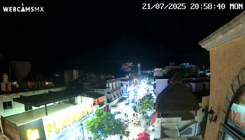 Playa del Carmen Avenue Quinta Avenida Live Cam - Solidaridad, Quintana Roo, Mexico
