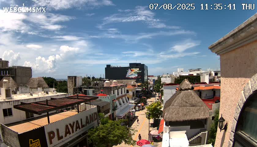 Playa del Carmen Avenue Quinta Avenida Live Cam - Solidaridad, Quintana Roo, Mexico