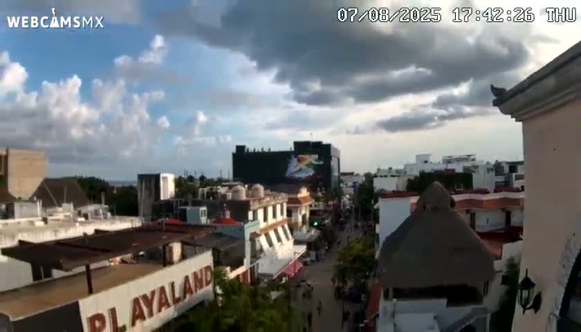 Playa del Carmen Avenue Quinta Avenida Live Cam - Solidaridad, Quintana Roo, Mexico