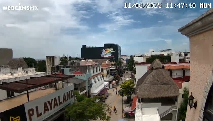 Playa del Carmen Avenue Quinta Avenida Live Cam - Solidaridad, Quintana Roo, Mexico
