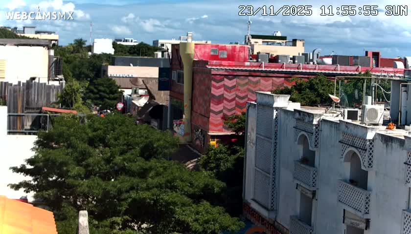 Playa del Carmen Avenue Quinta Avenida Live Cam - Solidaridad, Quintana Roo, Mexico