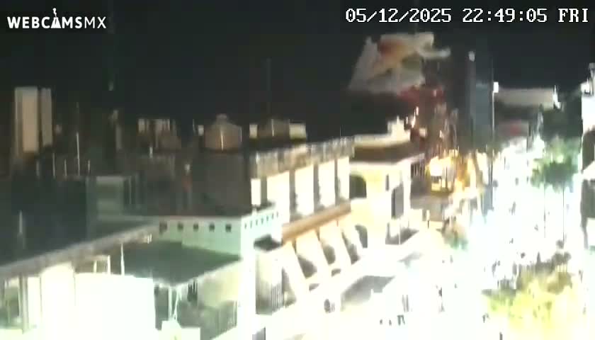 Playa del Carmen Avenue Quinta Avenida Live Cam - Solidaridad, Quintana Roo, Mexico