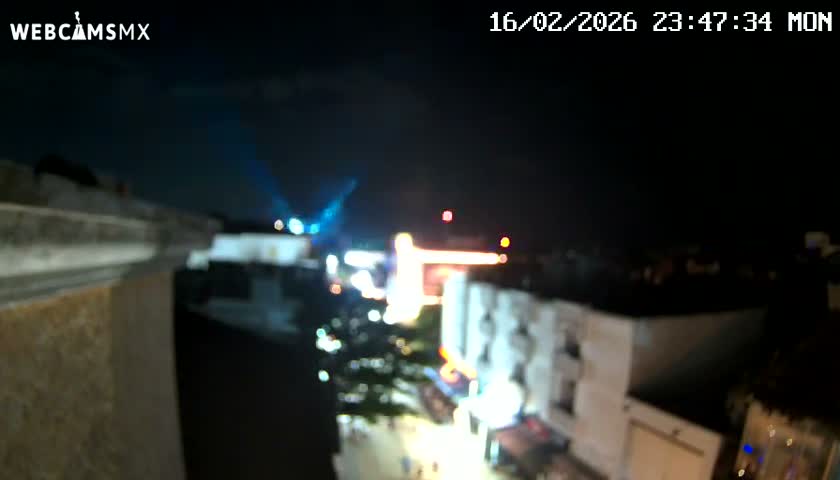 Playa del Carmen Avenue Quinta Avenida Live Cam - Solidaridad, Quintana Roo, Mexico