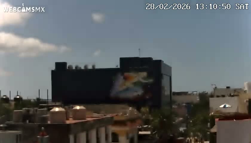Playa del Carmen Avenue Quinta Avenida Live Cam - Solidaridad, Quintana Roo, Mexico