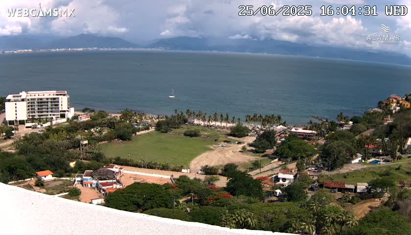 Nuevo Vallarta, Alamar Vallarta Playa La Manzanilla Beach Live Cam - Bahia de Banderas, Nayarit, Mexico