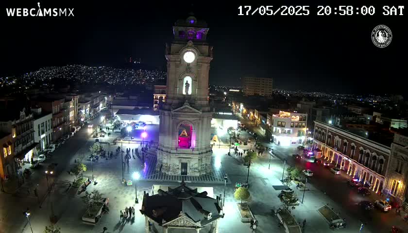 Pachuca ,Plaza de la Independencia Square & Reloj Monumental Clock live Cam - Pachuca de Soto, Hidalgo, Mexico