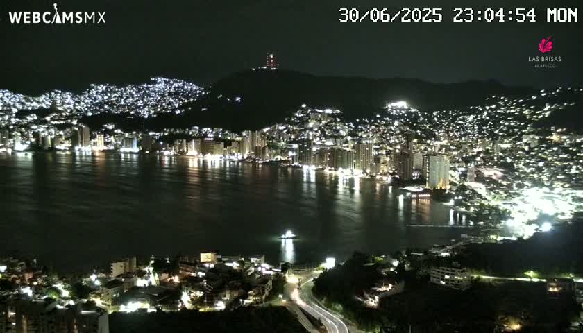 Acapulco City Skyline  Live Cam - Acapulco de Juarez, Guerrero, Mexico