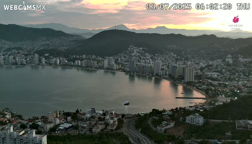 Acapulco City Skyline  Live Cam - Acapulco de Juarez, Guerrero, Mexico