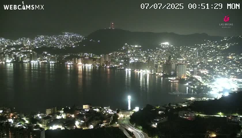 Acapulco City Skyline  Live Cam - Acapulco de Juarez, Guerrero, Mexico