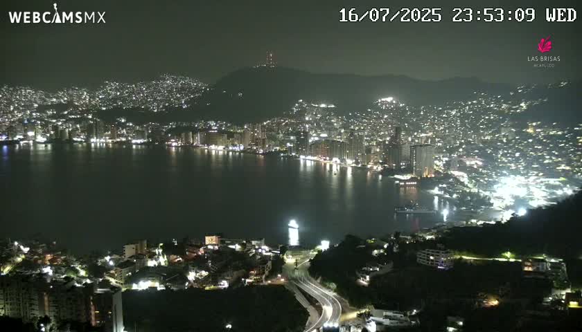 Acapulco City Skyline  Live Cam - Acapulco de Juarez, Guerrero, Mexico