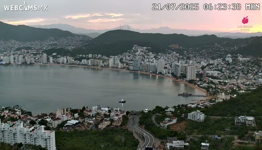 Acapulco City Skyline  Live Cam - Acapulco de Juarez, Guerrero, Mexico