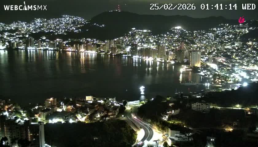 Acapulco City Skyline  Live Cam - Acapulco de Juarez, Guerrero, Mexico