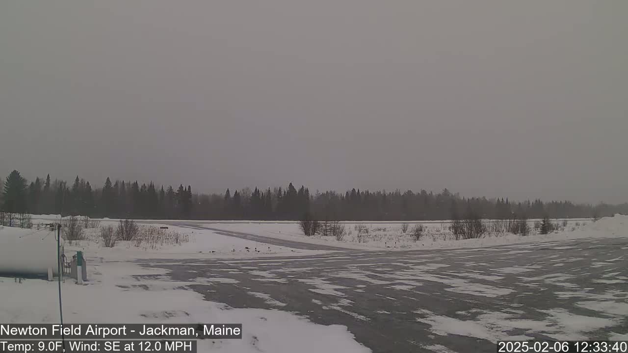 Newton Field Airport Live Cam - Jackman, Maine, USA Airport