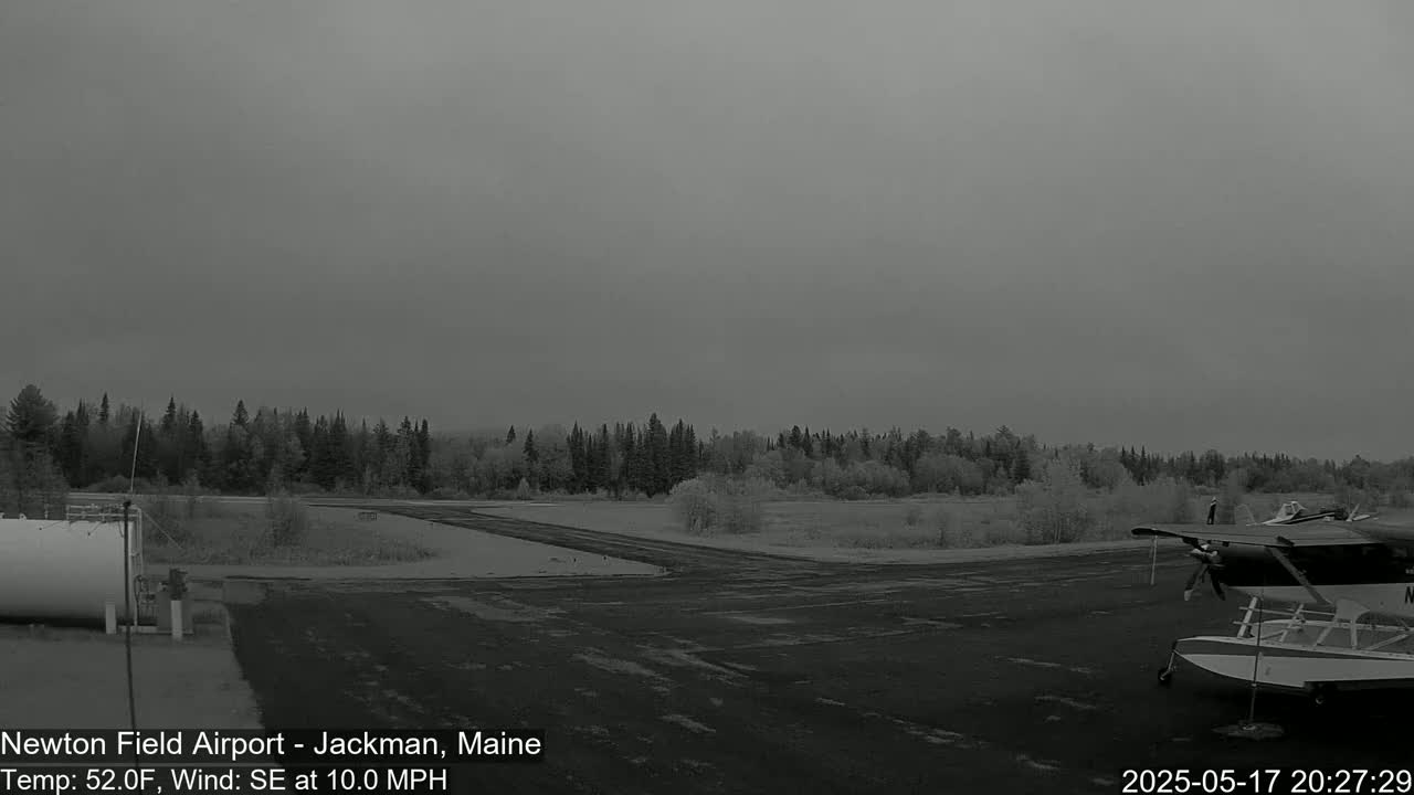 Newton Field Airport Live Cam - Jackman, Maine, USA Airport