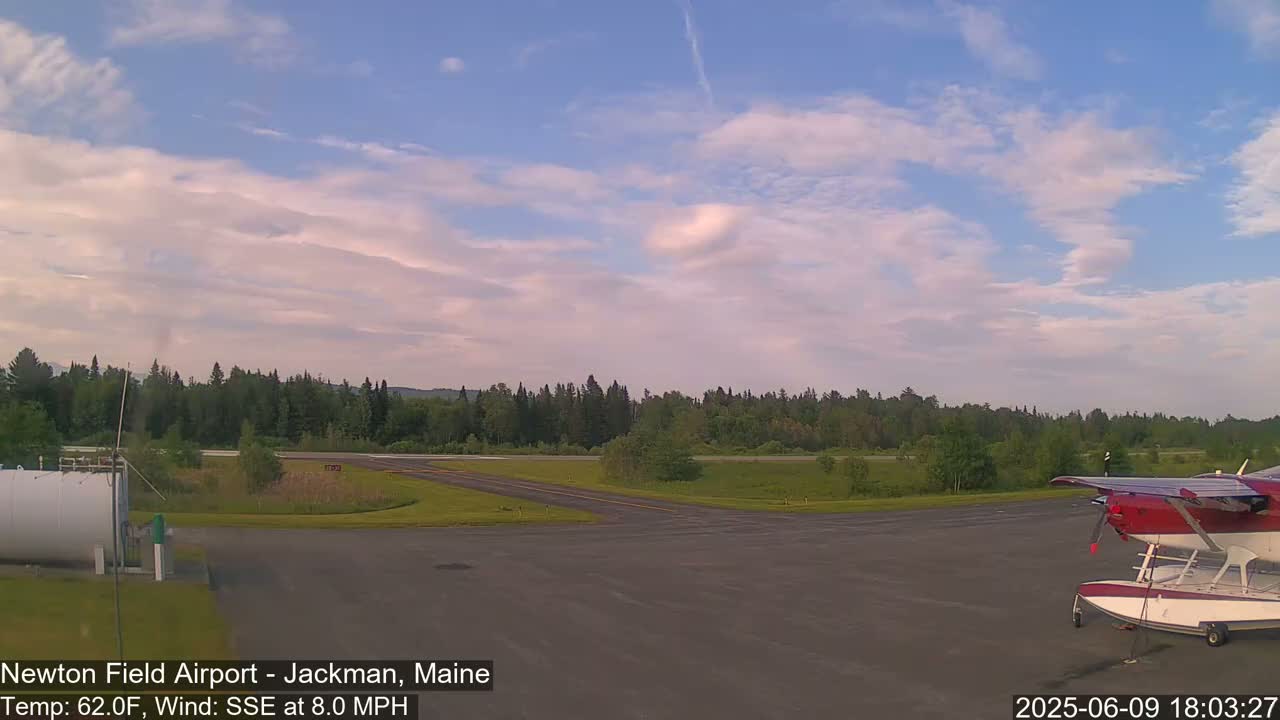 Newton Field Airport Live Cam - Jackman, Maine, USA Airport