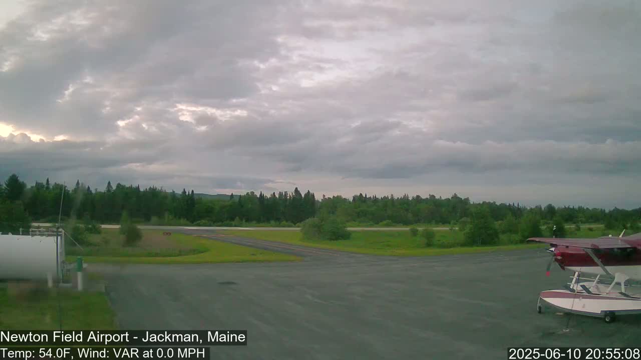 Newton Field Airport Live Cam - Jackman, Maine, USA Airport