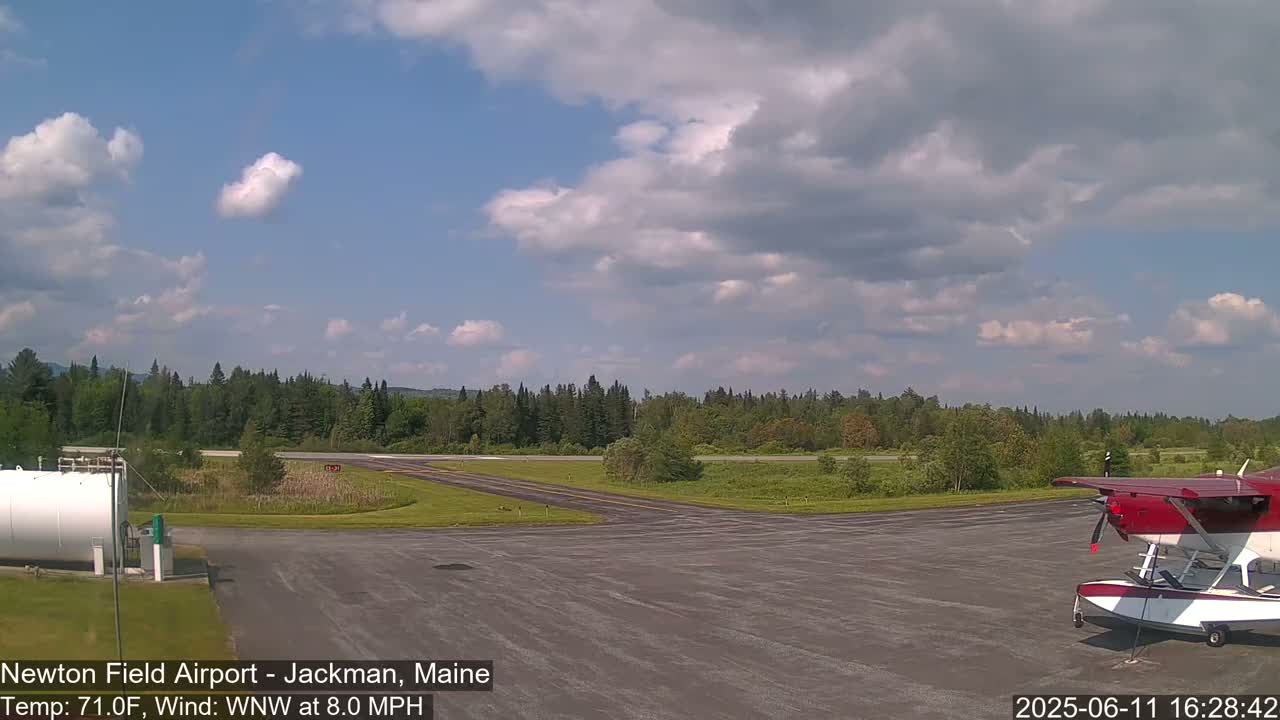 Newton Field Airport Live Cam - Jackman, Maine, USA Airport