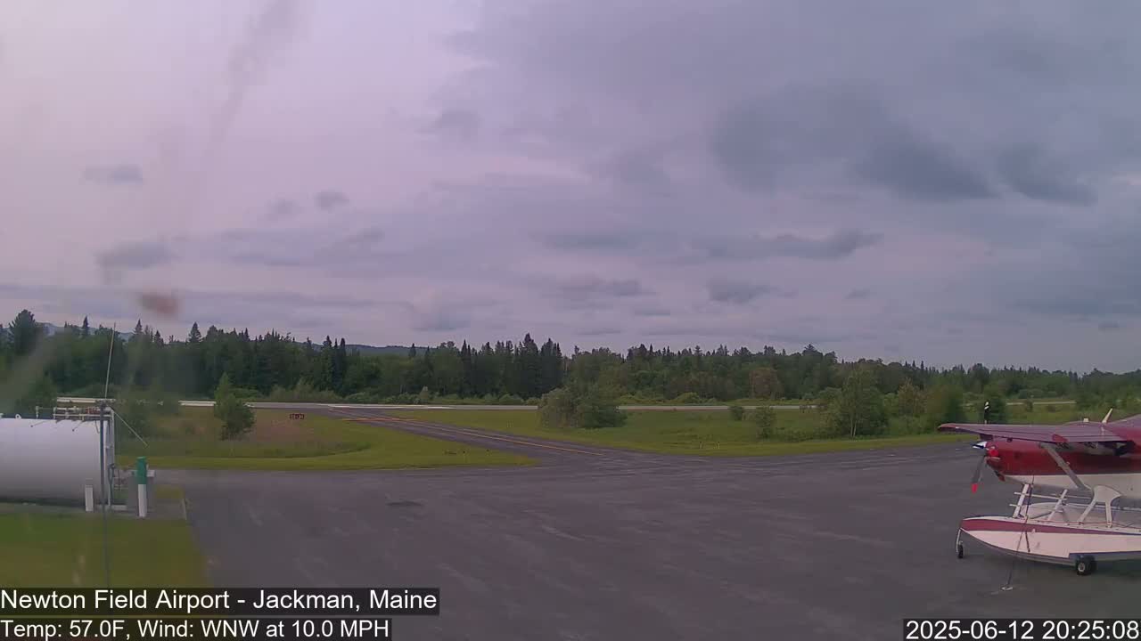 Newton Field Airport Live Cam - Jackman, Maine, USA Airport