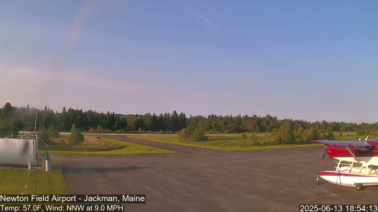 Newton Field Airport Live Cam - Jackman, Maine, USA Airport
