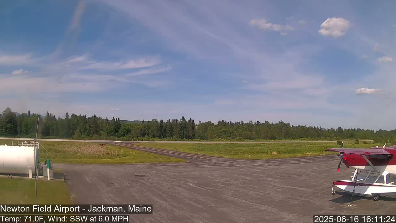 Newton Field Airport Live Cam - Jackman, Maine, USA Airport