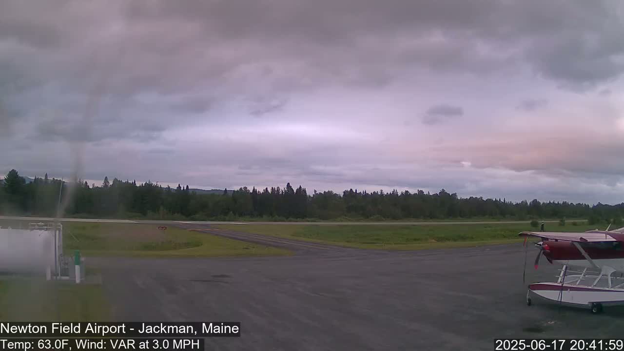 Newton Field Airport Live Cam - Jackman, Maine, USA Airport
