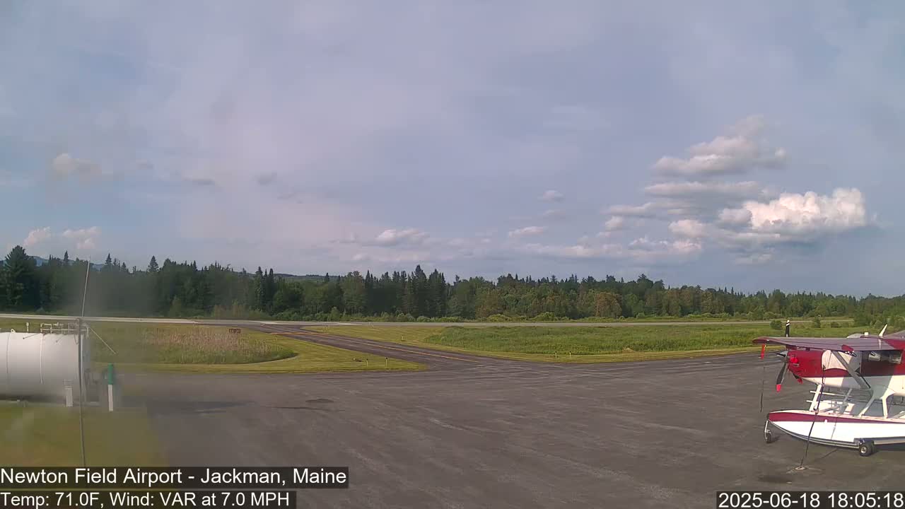 Newton Field Airport Live Cam - Jackman, Maine, USA Airport