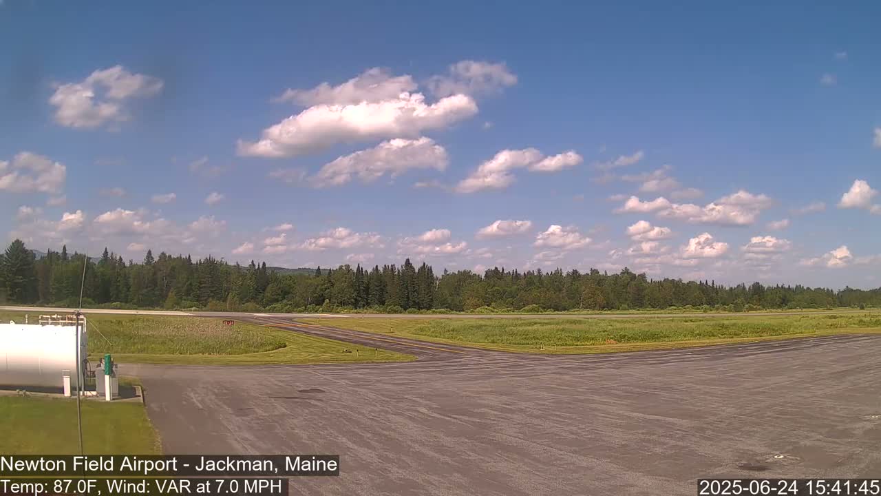 Newton Field Airport Live Cam - Jackman, Maine, USA Airport