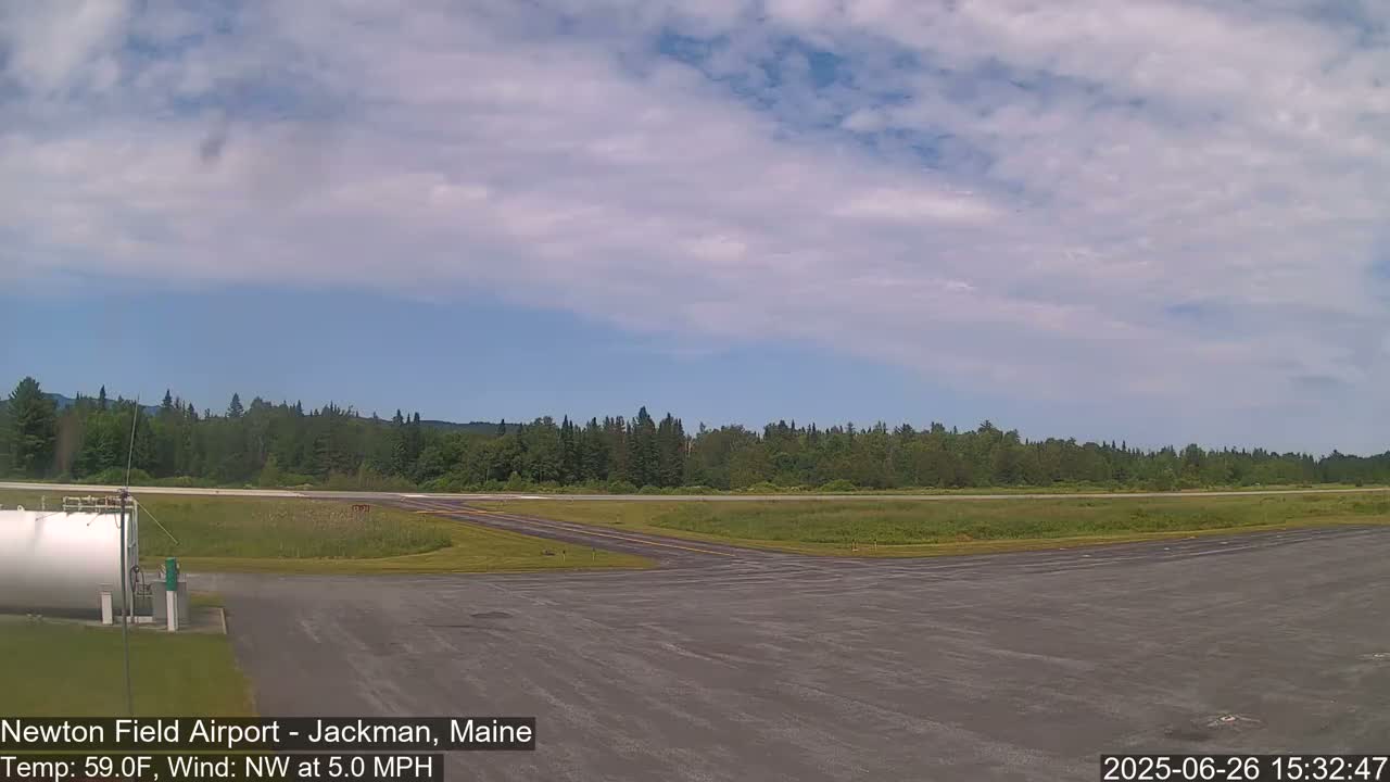 Newton Field Airport Live Cam - Jackman, Maine, USA Airport