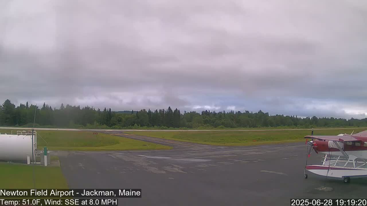 Newton Field Airport Live Cam - Jackman, Maine, USA Airport