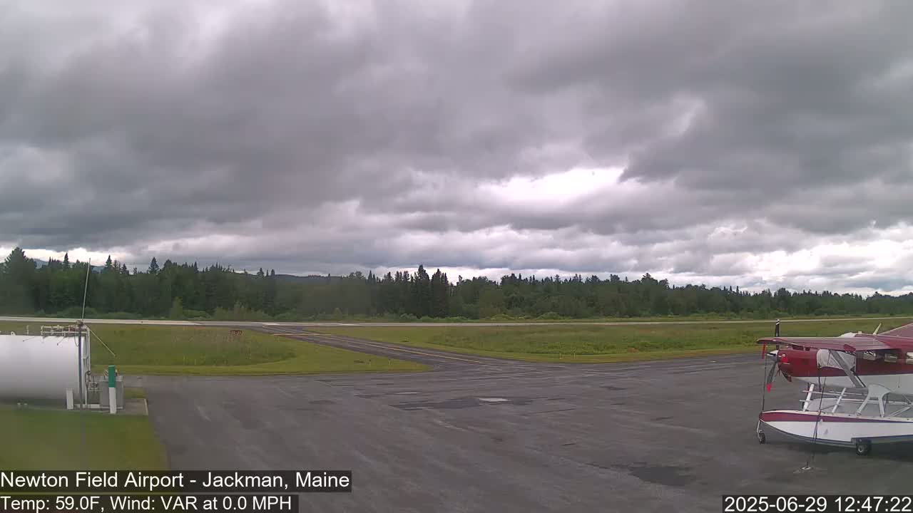 Newton Field Airport Live Cam - Jackman, Maine, USA Airport