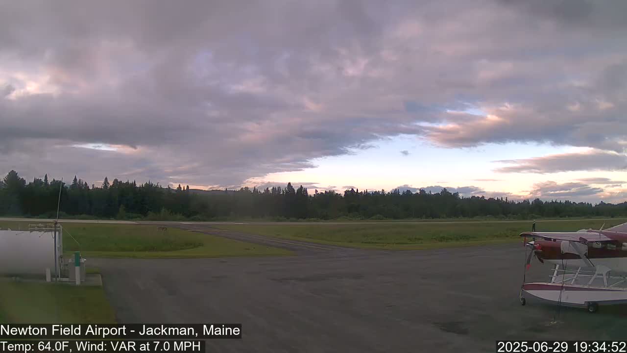 Newton Field Airport Live Cam - Jackman, Maine, USA Airport