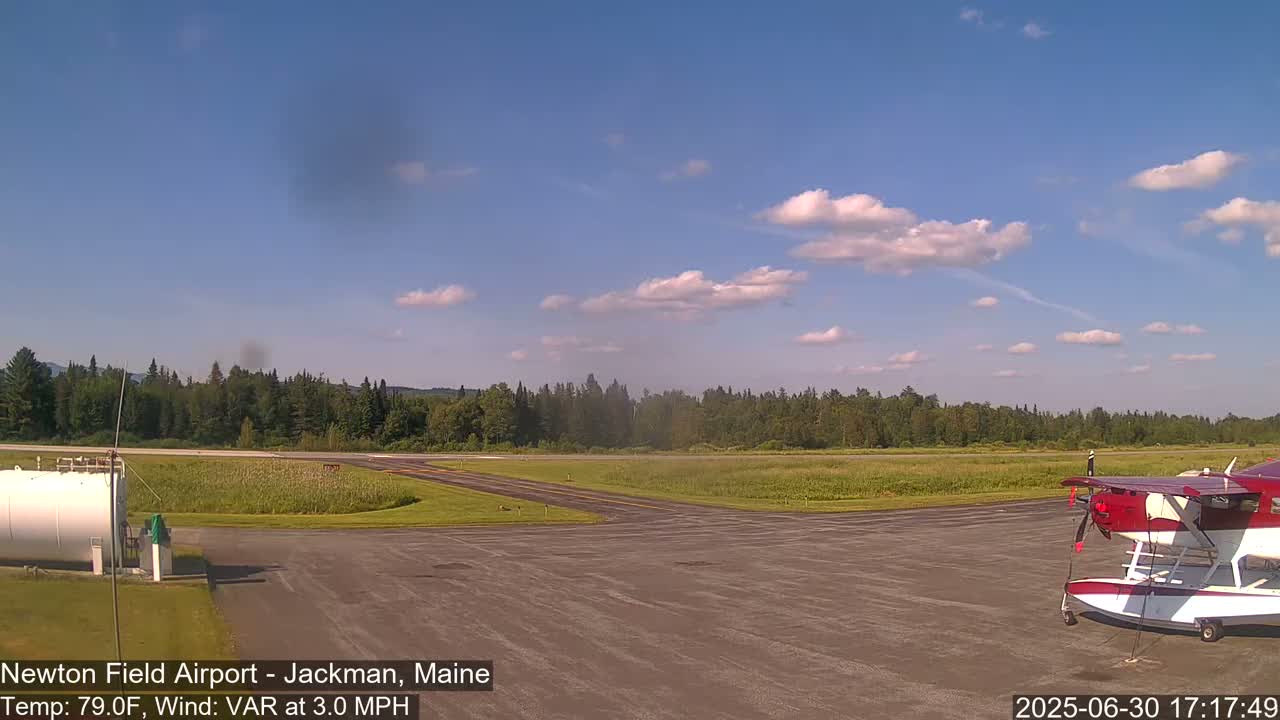 Newton Field Airport Live Cam - Jackman, Maine, USA Airport