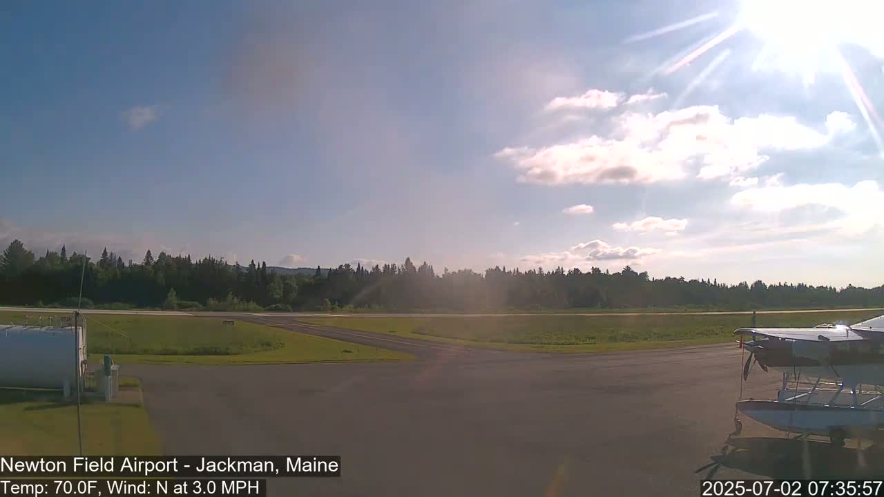 Newton Field Airport Live Cam - Jackman, Maine, USA Airport