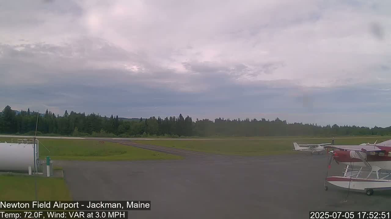 Newton Field Airport Live Cam - Jackman, Maine, USA Airport