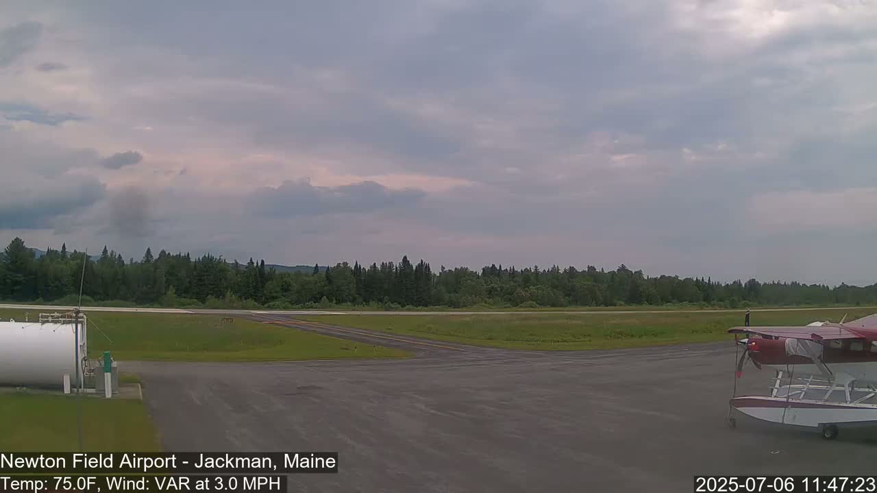 Newton Field Airport Live Cam - Jackman, Maine, USA Airport