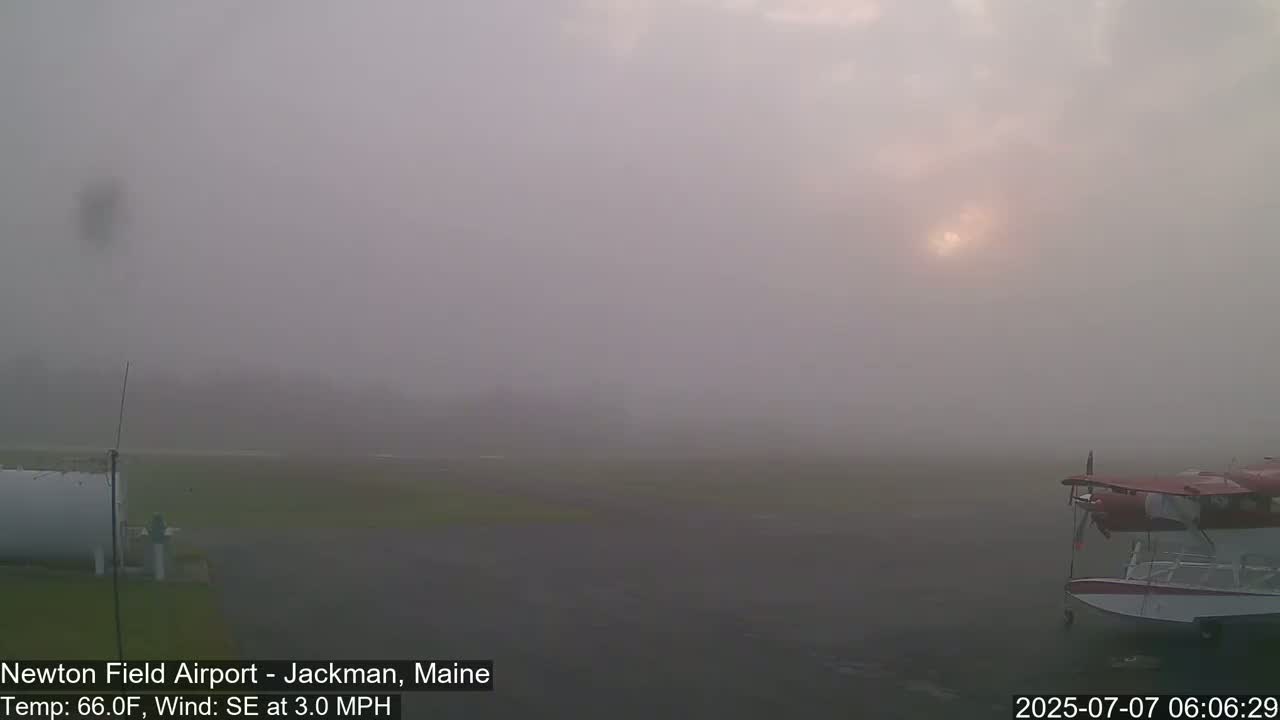 Newton Field Airport Live Cam - Jackman, Maine, USA Airport