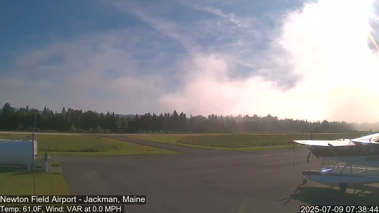 Newton Field Airport Live Cam - Jackman, Maine, USA Airport