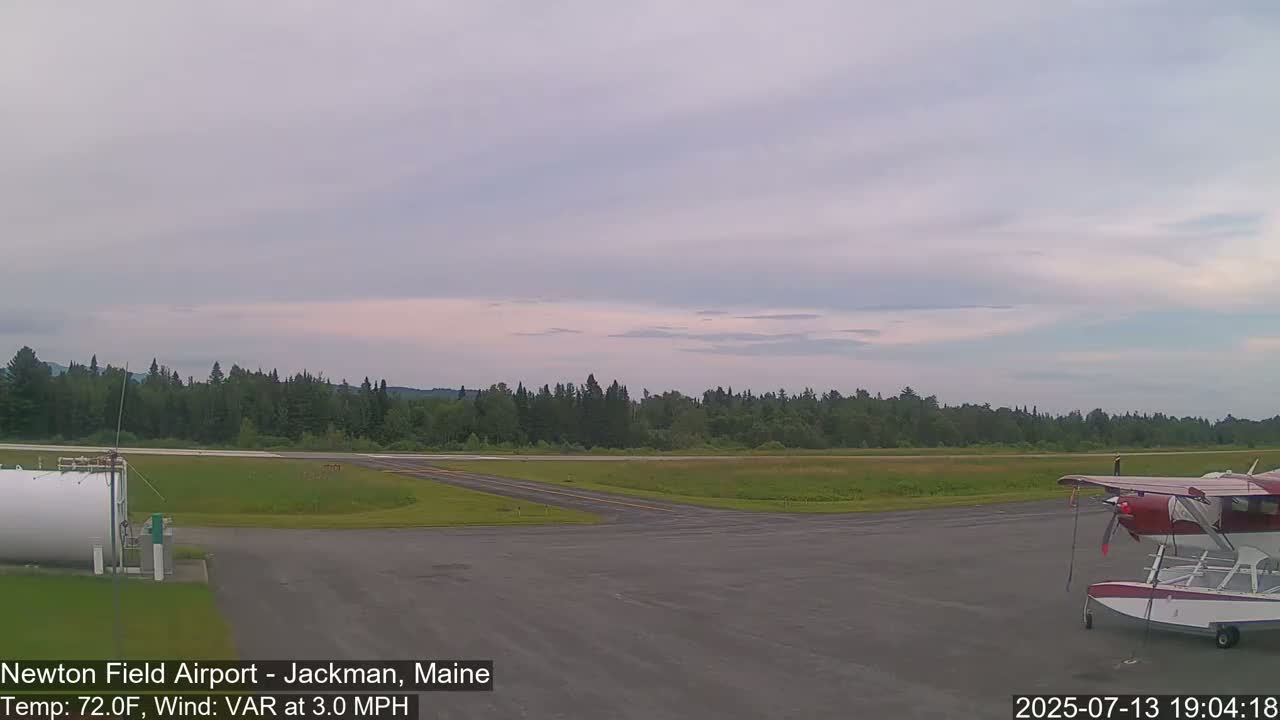 Newton Field Airport Live Cam - Jackman, Maine, USA Airport