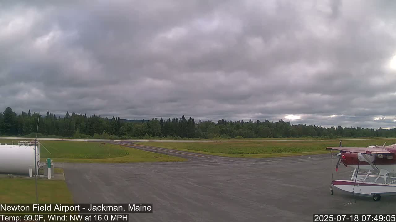Newton Field Airport Live Cam - Jackman, Maine, USA Airport
