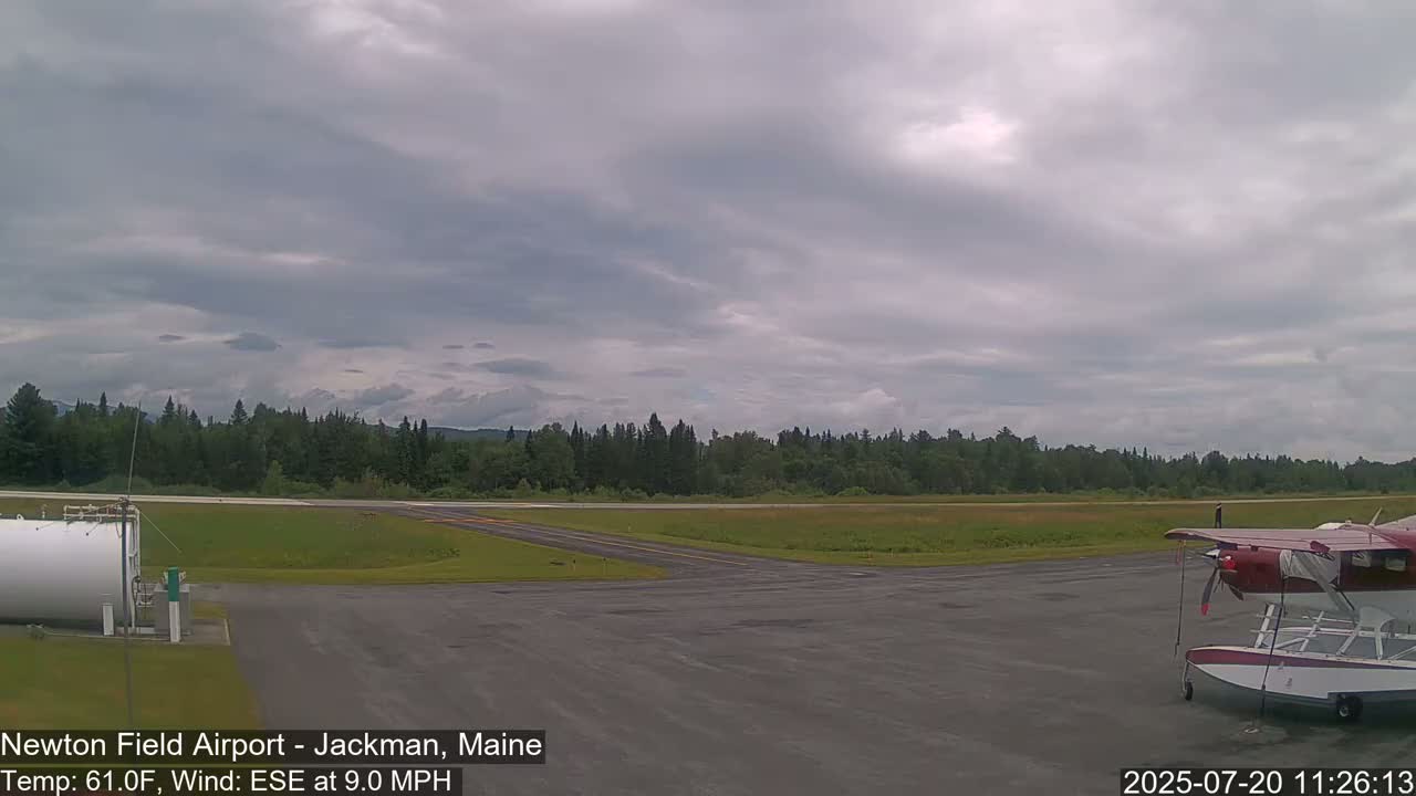 Newton Field Airport Live Cam - Jackman, Maine, USA Airport