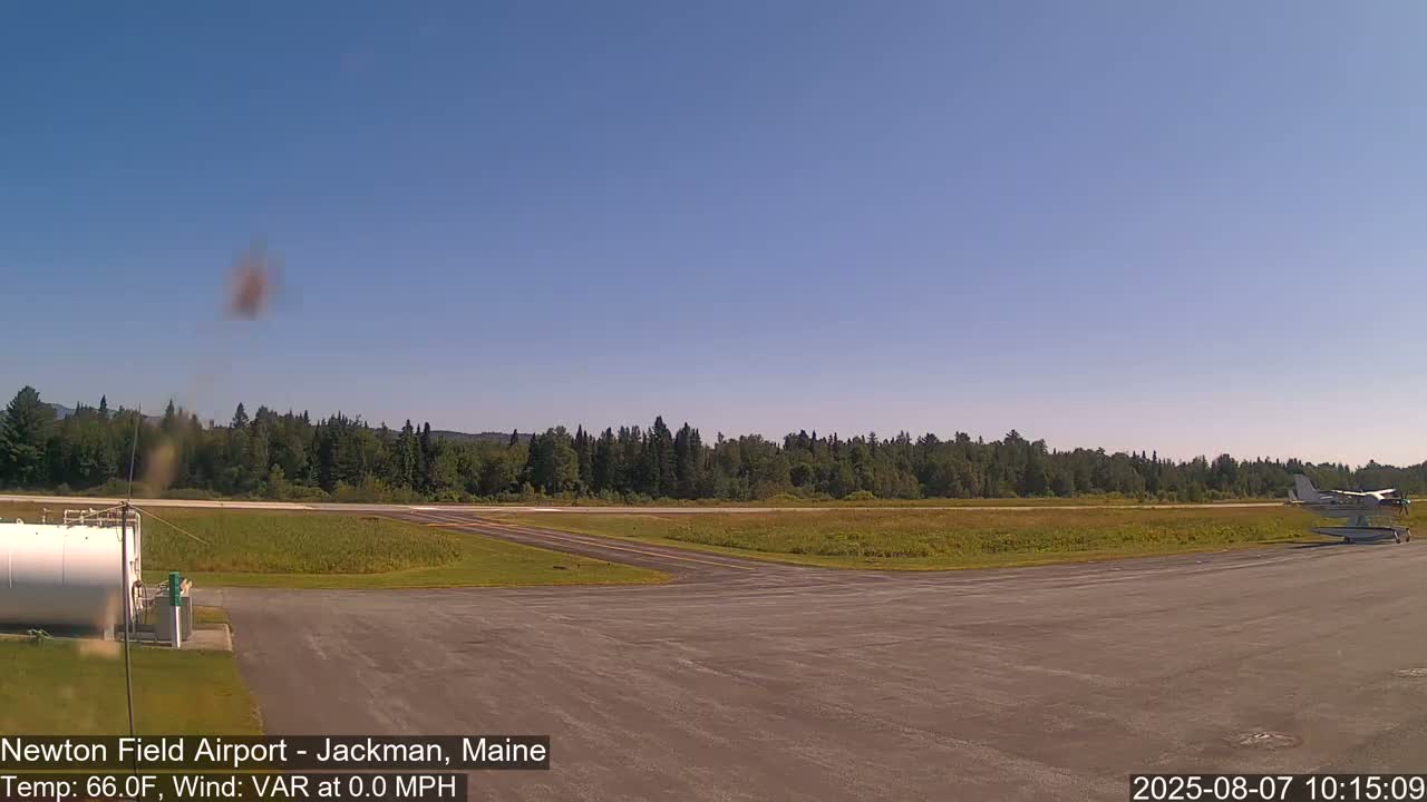 Newton Field Airport Live Cam - Jackman, Maine, USA Airport