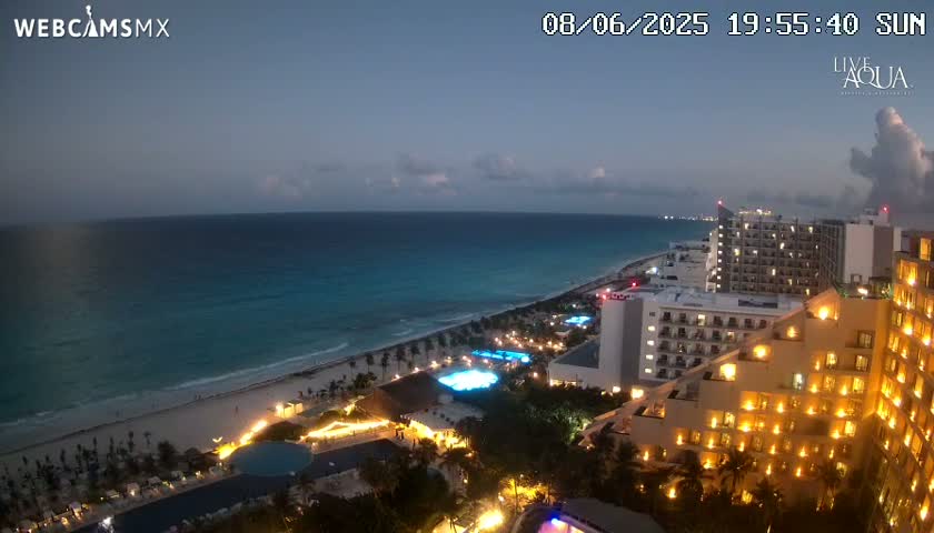 (Cancun) Cancún Playa Marlin Beach & Hotel Pools Live Cam - Benito Juarez, Quintana Roo, Mexico