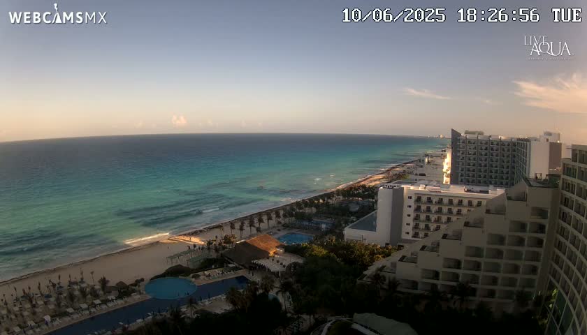 (Cancun) Cancún Playa Marlin Beach & Hotel Pools Live Cam - Benito Juarez, Quintana Roo, Mexico