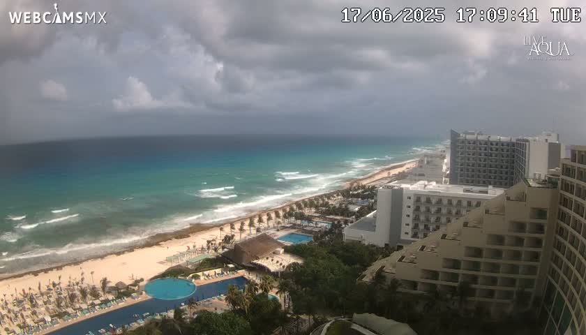 (Cancun) Cancún Playa Marlin Beach & Hotel Pools Live Cam - Benito Juarez, Quintana Roo, Mexico
