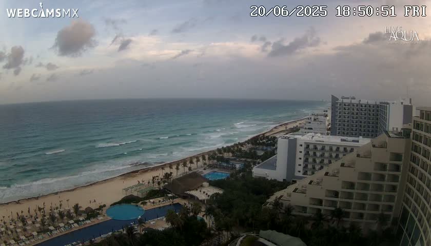 (Cancun) Cancún Playa Marlin Beach & Hotel Pools Live Cam - Benito Juarez, Quintana Roo, Mexico